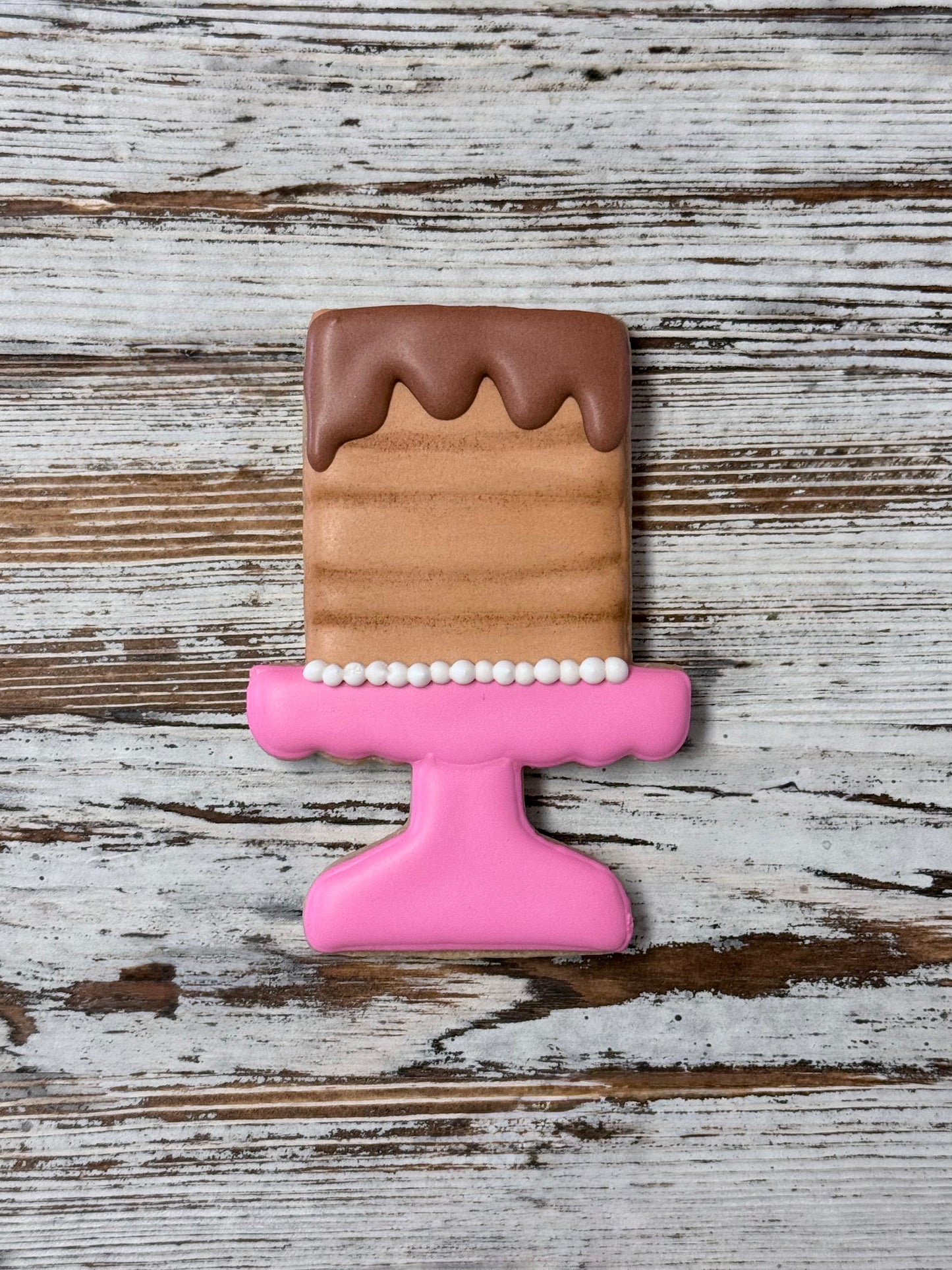 Cortador de galletas con soporte para pasteles